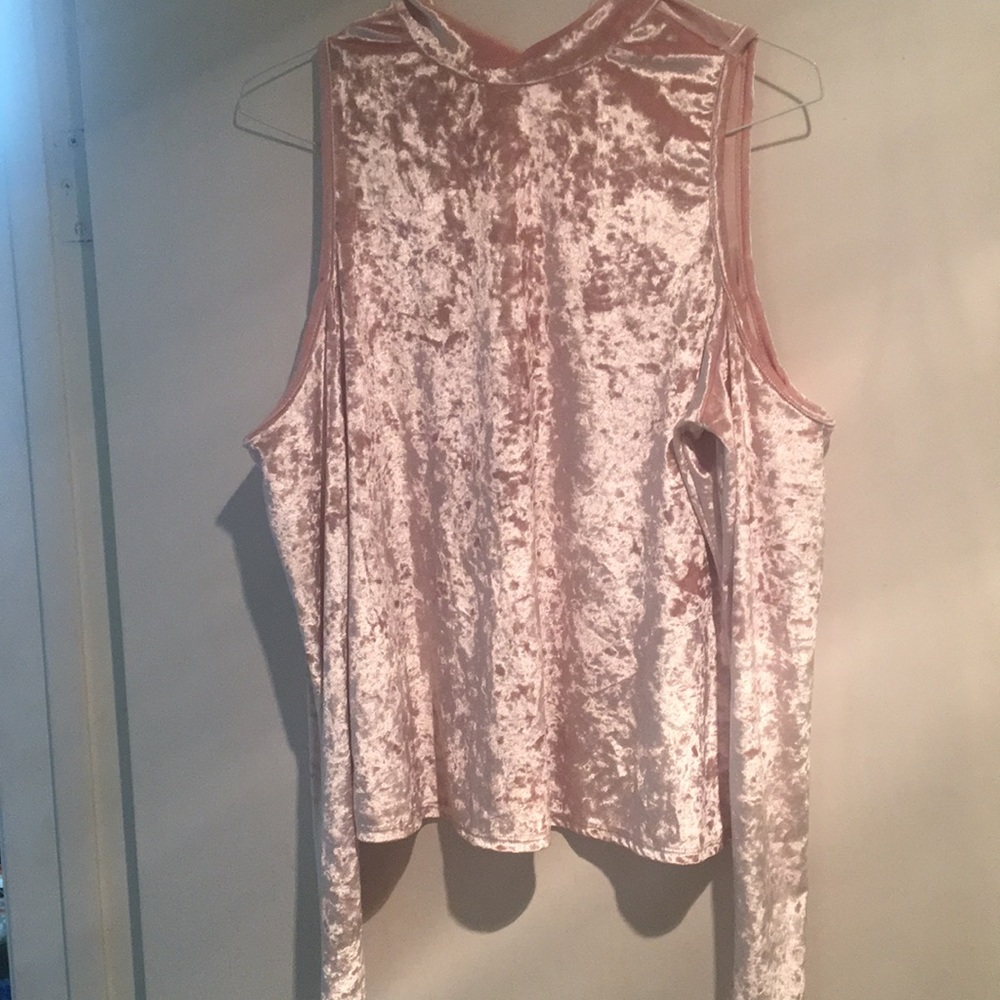 Forever 21 cold shoulder velvet top